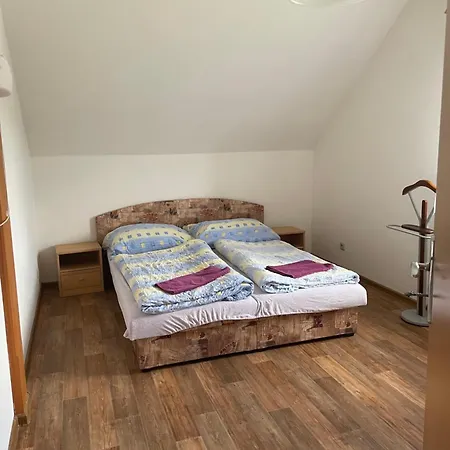 Apartment Nad Kaplickou Hlavnovice