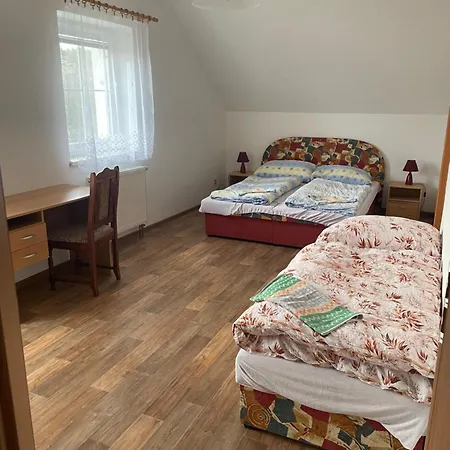 Nad Kaplickou Apartment *